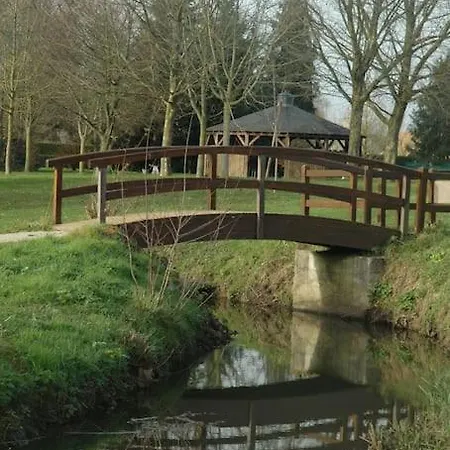 Independant With Private Garden Teloché